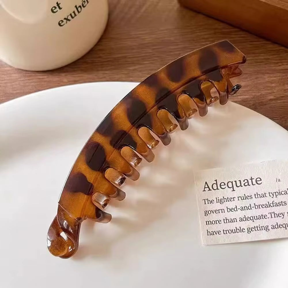 Matte Banana Hair Clip Fish Shaped Hairpin Ponytail Headband Hair Accessories for Women Hairgripstwist Clamp Barrettes Headwear