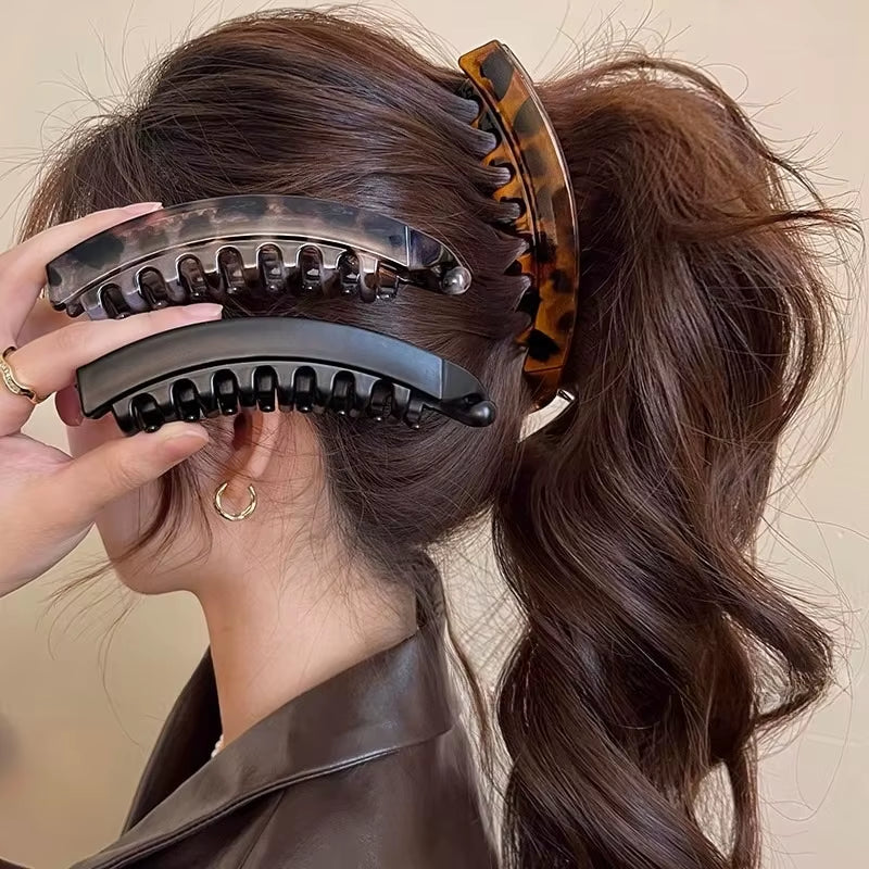 Matte Banana Hair Clip Fish Shaped Hairpin Ponytail Headband Hair Accessories for Women Hairgripstwist Clamp Barrettes Headwear